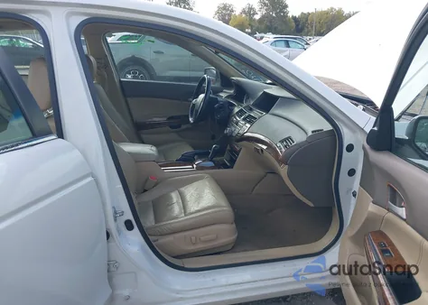 2009 Honda Accord 3.5 Ex-L from USA, damaged, VIN 1HGCP36889A021341